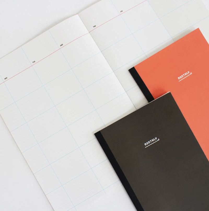 Paperways NOTEBOOK M - MONTHLY2 - CORAL RED